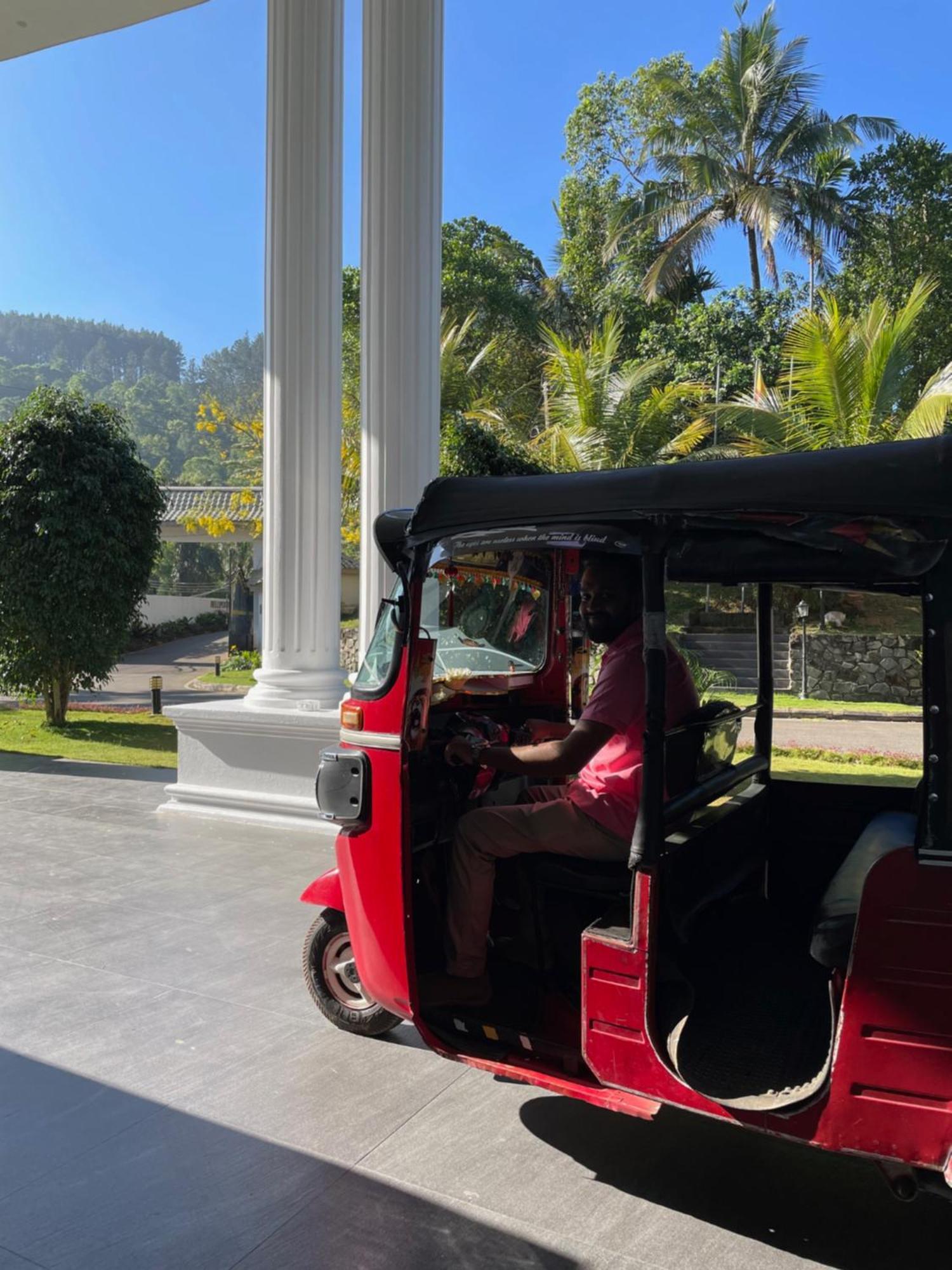 Hotel Bellwood Hills & Kandy