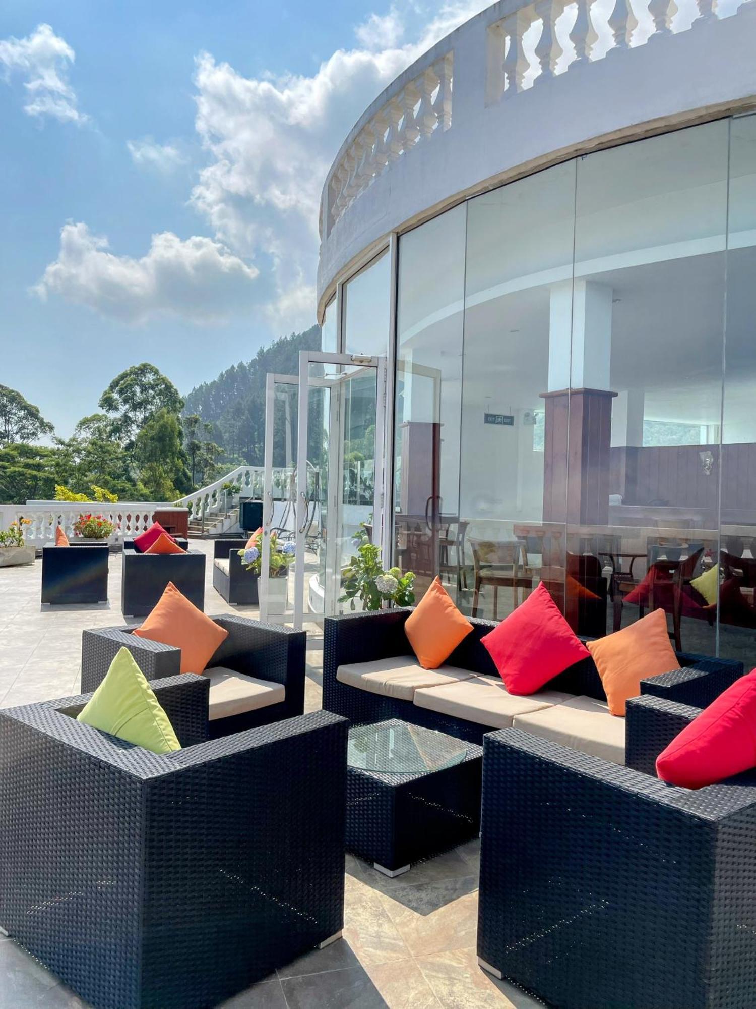 Hotel Bellwood Hills & 4*