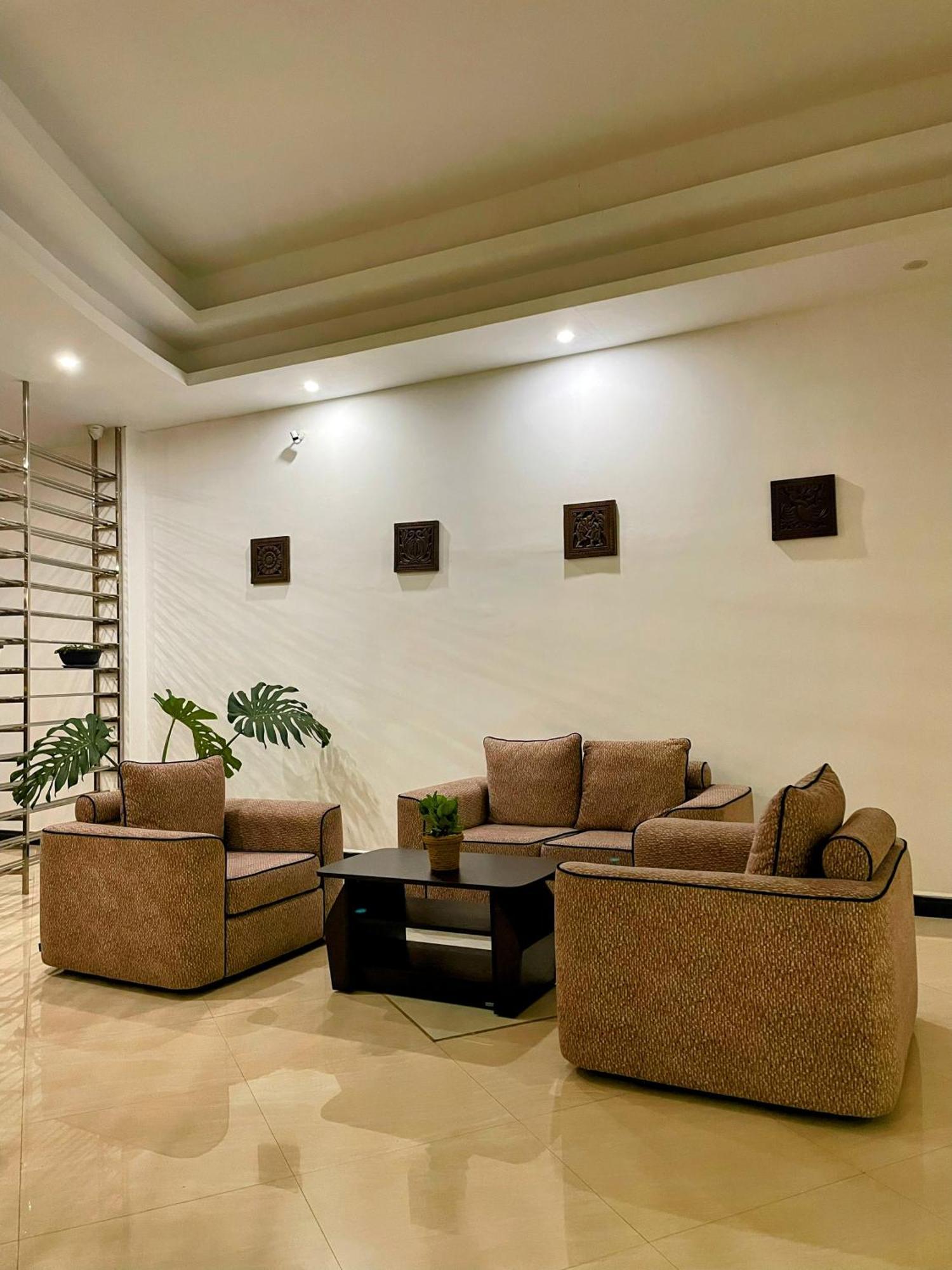 Bellwood Hills & 4*